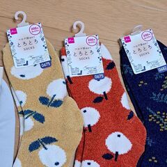 新品 靴下 無印良品 ダイソーの画像