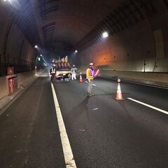 【高収入夜勤】高速道路作業員募集！早上がりあり！の画像