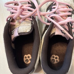 スニーカーの画像