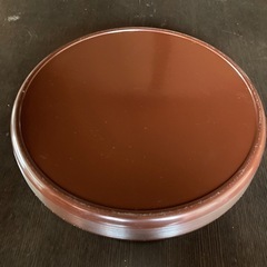 【中古品】渦巻き模様　漆器の丸盆30cm 木目　ブラウンの画像
