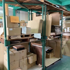 倉庫用アングル ラックの画像