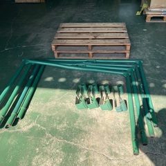 倉庫用アングル ラックの画像