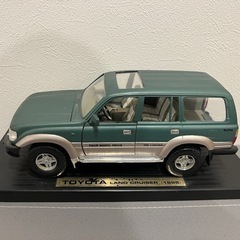 TOYOTA LAND CRUISER 1992 モデル 模型