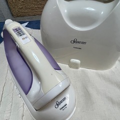 TOSHIBAスチームアイロン
