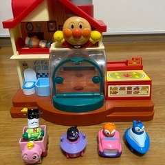 アンパンマン ドールハウスの中古が安い!激安で譲ります・無料 アンパンマン ドールハウスの中古が安い!激安で譲ります・無料