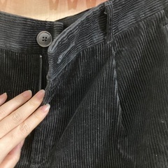 GU コーデュロイバレルレッグパンツ　XXLの画像