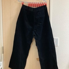 GU コーデュロイバレルレッグパンツ　XXLの画像