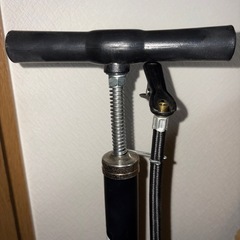 自転車 空気入れの画像