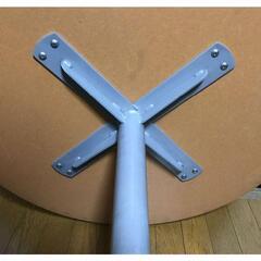 パブリック 丸テーブル ミーティング・会議・休憩テーブル 中古品!!の画像