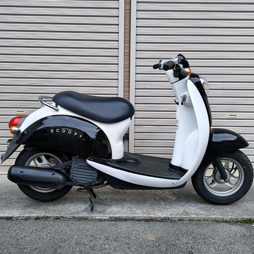 VFR400R 左サイドカウル 黒銀 ボストークシルバーメタリック 絶対一番安い VFR400R 左サイドカウル ボストーク