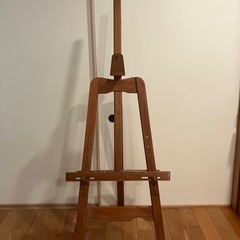 絵を描くのに［イーゼル］を使いませんかの画像