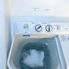 2018年製・ハイアール二層式洗濯機 jw-w55E 5.5kgの画像