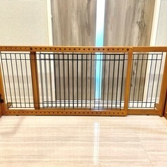 【取引中】リッチェル ペット用 木製おくだけゲート ワイドの画像