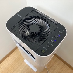 アイリスオーヤマ　サーキュレーター衣類乾燥除湿機 の画像