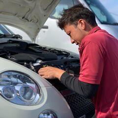 【正社員】車両保管ヤード内での軽作業！プライベートを大切に出来るお仕事！ 年間休日120日以上の画像