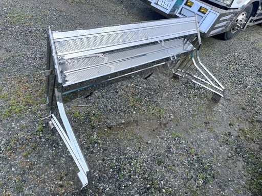 ４トン２トンワイド用バイザー