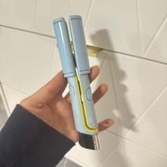 小型　ヘアアイロン