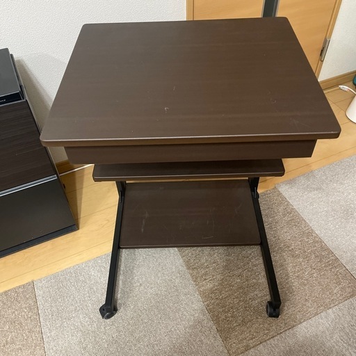 サンワサプライ　コンパクトパソコンデスク