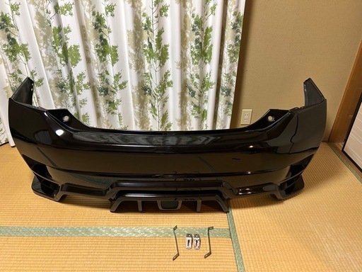 30プリウス　ROWENエアロ