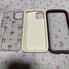 iPhone 13 スマホケースの画像