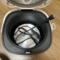 マイコン式炊飯器 ホワイト BKR-31 [3合 /マイコン]の画像