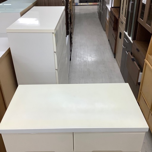 新城家具6段チェスト天板ヤケ有ホワイト【トレファク堺福田店】 【公式 