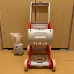 子供用ショッピングカートの画像