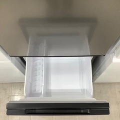 安心の1年間保証付き！AQUA2ドア冷蔵庫2022年製135L【トレファク堺福田店】