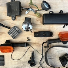 ヤマハ純正部品、SR125で使用。の画像