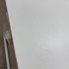 机の画像