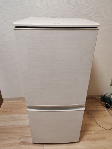SJ-D14CGW SHARP 冷蔵庫 137L シャープ