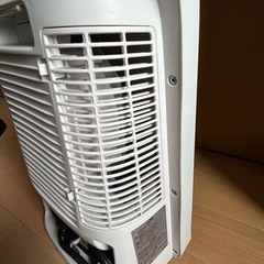 TEKNOS セラミックファンヒーター TS-123(W) 1200W セラミックヒーター　 テクノス　2015年製の画像