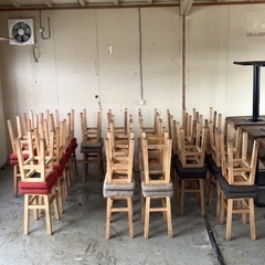 居酒屋使用してたイス売ります！居酒屋など飲食店にいかがですか？の画像