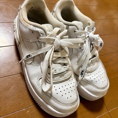 NIKE エアーフォース23.0