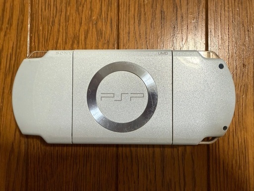 PSP-2000 本体、カセット6本セット