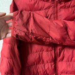 UNIQLOダウン 140cm記名無しの画像
