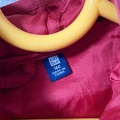 UNIQLOダウン 140cm記名無しの画像
