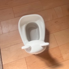 赤ちゃんハイローチェアの画像