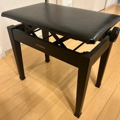 ピアノのイス