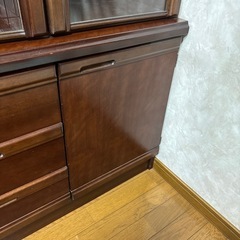 書棚、棚の画像