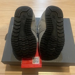 新品未使用　ニューバランス　13.5センチの画像