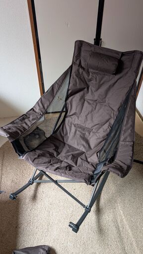 【良品】ロッキングアウトドアチェア ヘッドレスト 収納バッグ 収納ポケット付 簡単組み立て キャンプ アウトドア