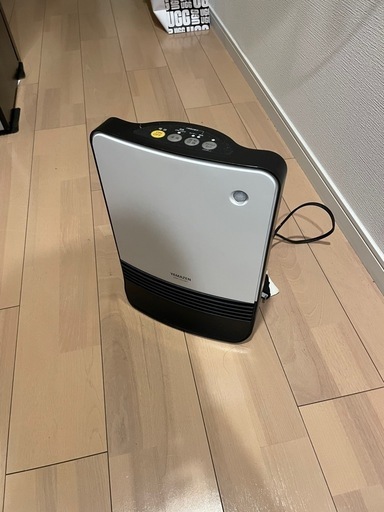 セラミックファンヒーター　2020年製　YAMAZEN