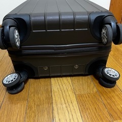 スーツケースの画像