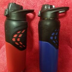 アンダーアーマー　Under Armour 　UA Command　ステンレス　水筒2本セット　赤　青の画像