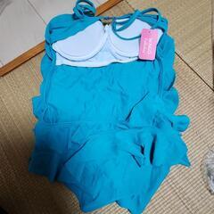 ざっくり背中開きワンピース水着新品の画像