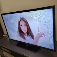 シャープ AQUOS 32型液晶テレビ／最新版 未開封 Fire TV Stick 付属の画像