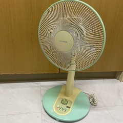 YUASA 扇風機 ミントグリーン　ジャンク品(首が折れ曲がる)...