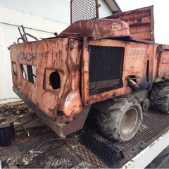 日立建機　CW-M15 8輪駆動　運搬車