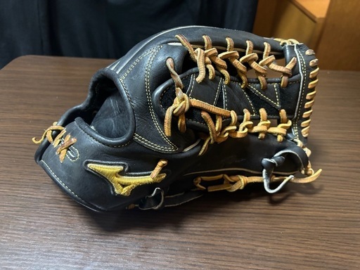 ミズノプロ外野手用グローブ